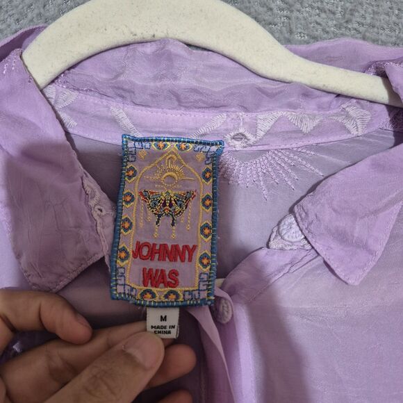 Johnny Was Women's Textured Look Embroidered Slim Audrey Button Down Shirt M - Picture 2 of 7